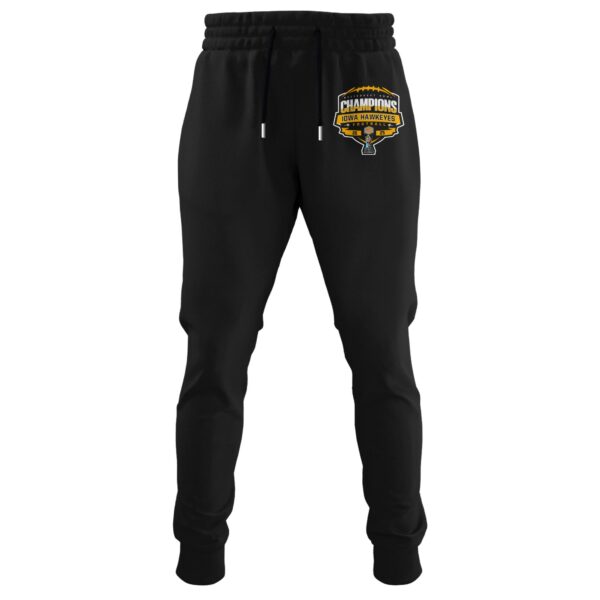 Iowa Hawkeyes – ReliaQuest Bowl Champions Sweatshirt