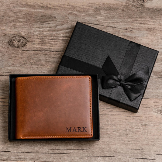 Timeless Elegance with Leather Wallets and Bags