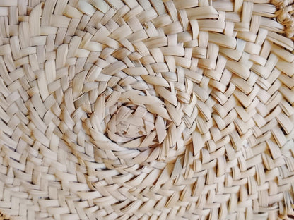 Handmade Raffia Coaster: Large Bohemian Woven Table Mat with Fringe