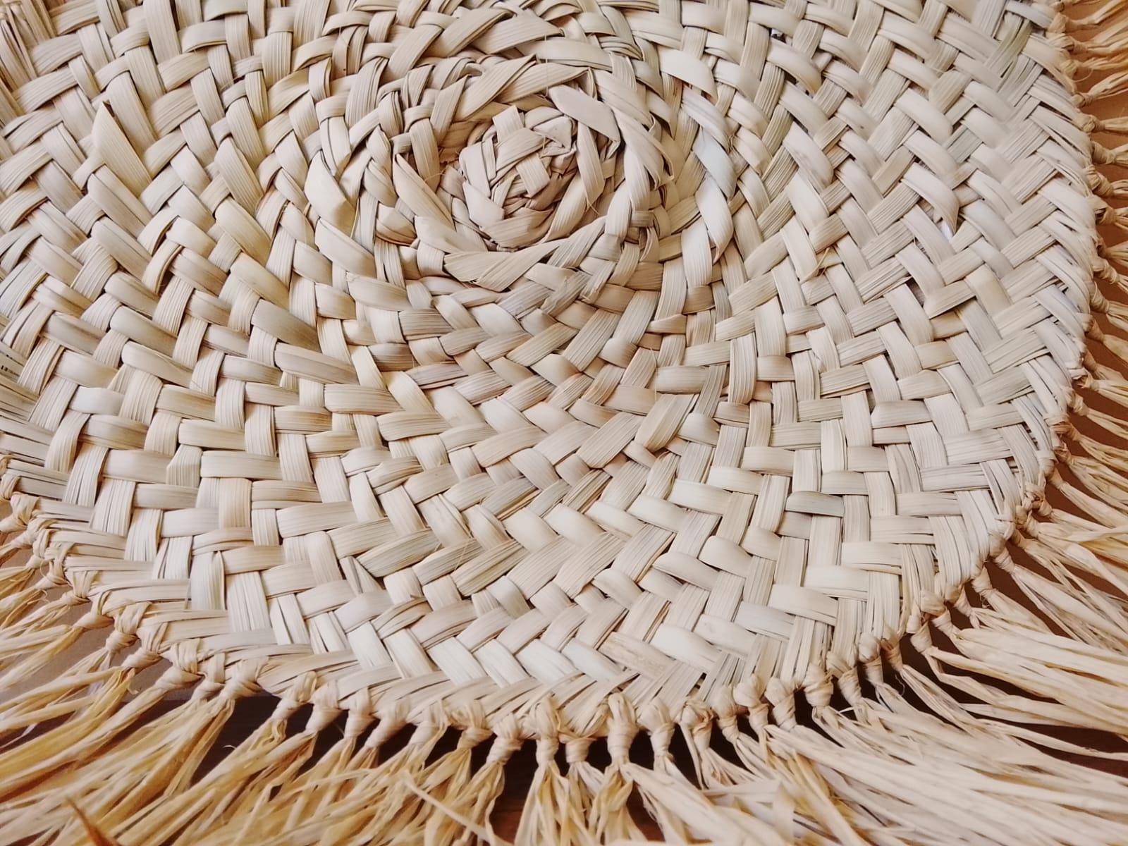 Handmade Raffia Coaster: Large Bohemian Woven Table Mat with Fringe