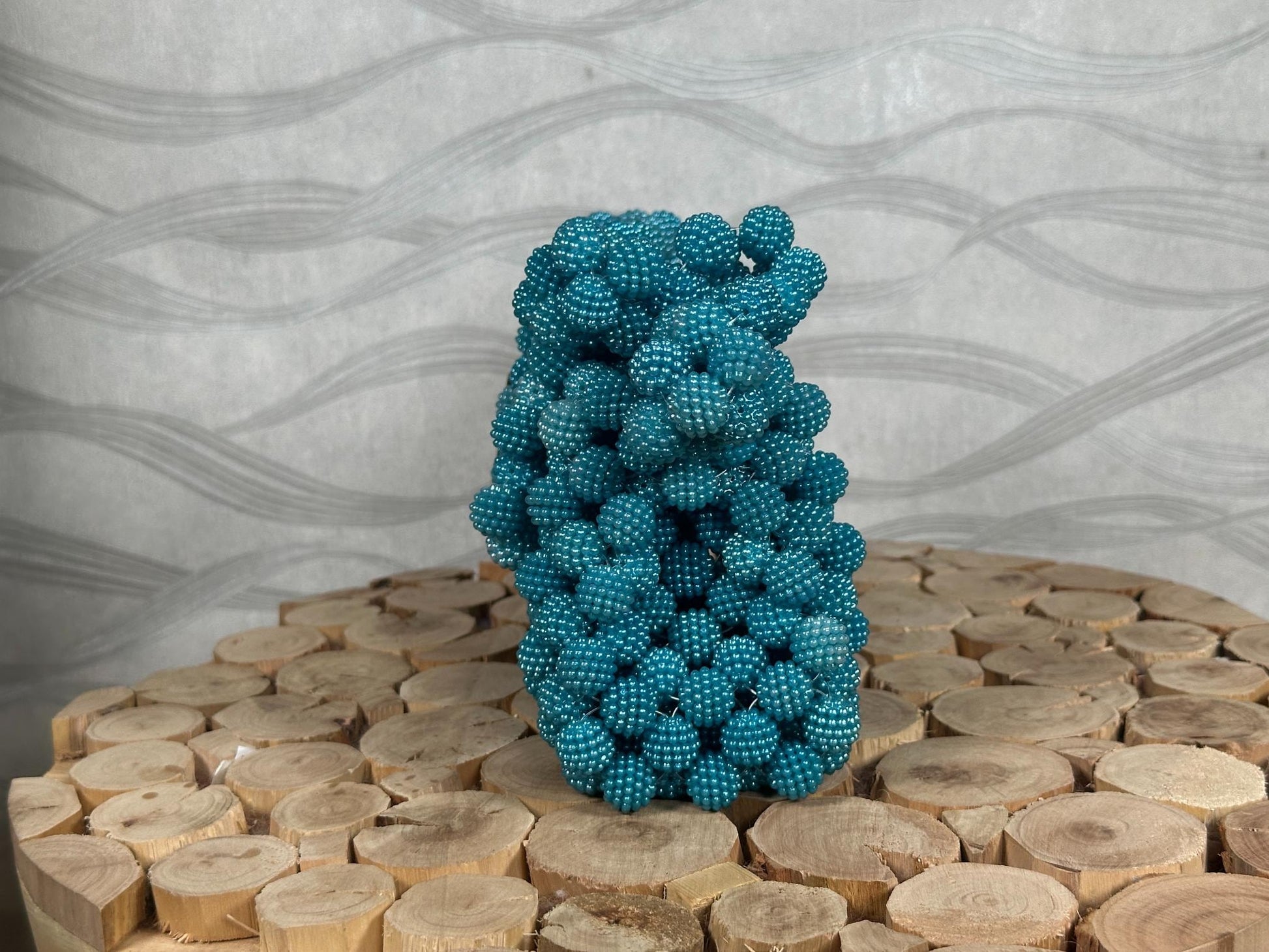 Handmade Turquoise Beaded Bag: Retro-Chic Shoulder Purse